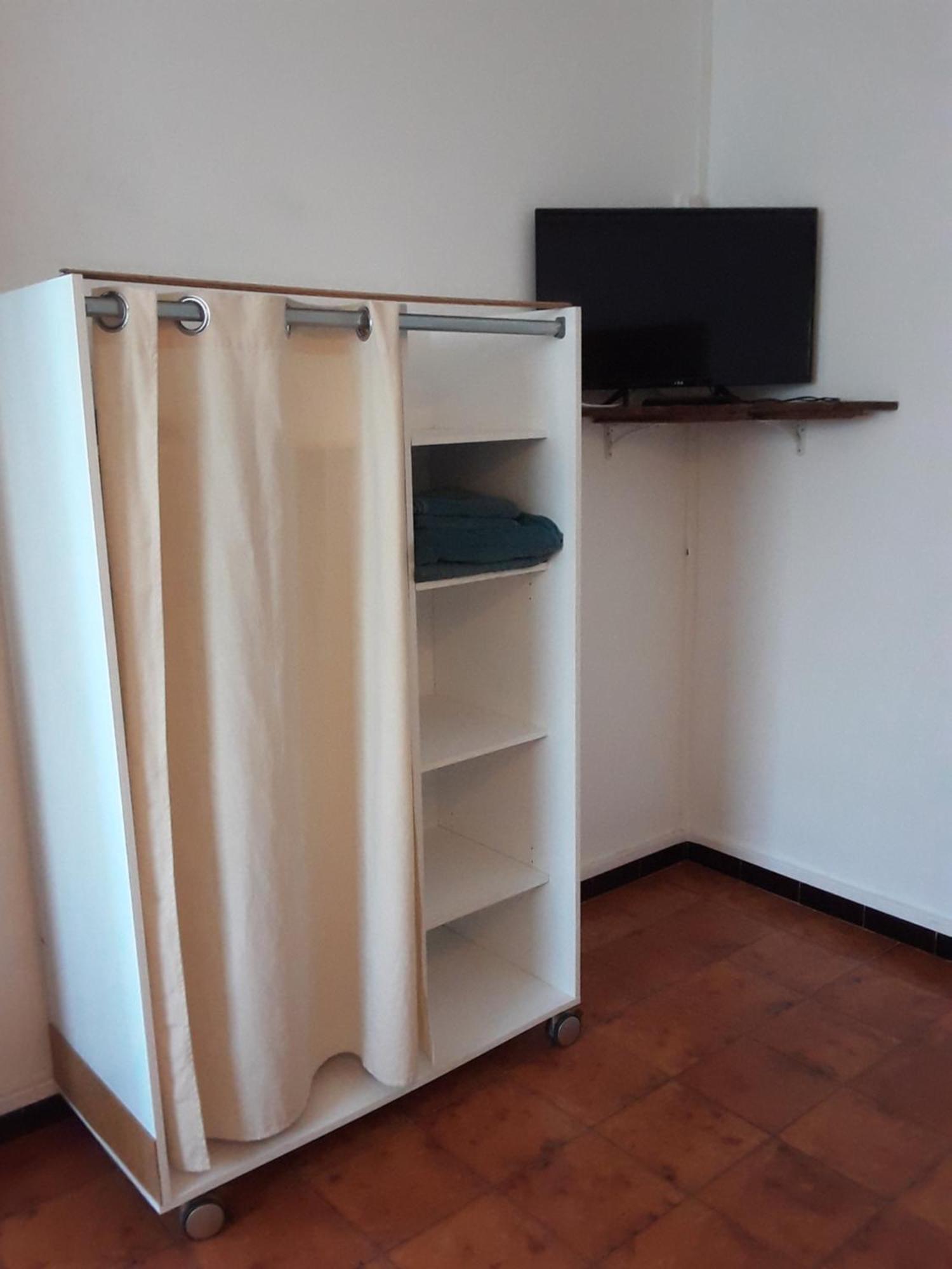 Le Tulear - Aux 4 Coins Du Monde Hotel Saint Pierre Room photo